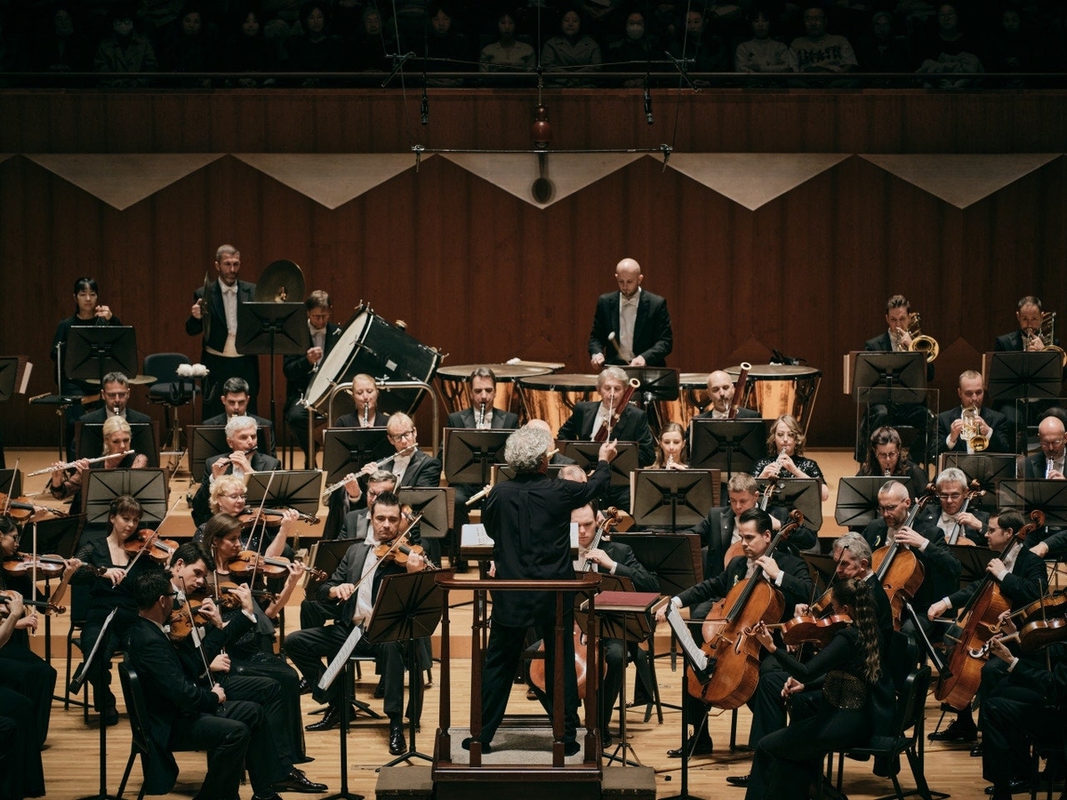 경쾌한 유혹·굽이치는 강…다채롭게 물들인 체코필 '나의 조국'